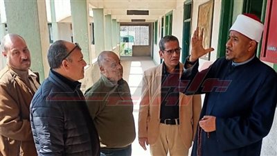 رئيس منطقة كفر الشيخ الأزهرية يتفقد المعاهد 