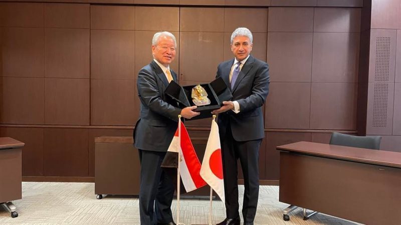 وزير السياحة والآثار