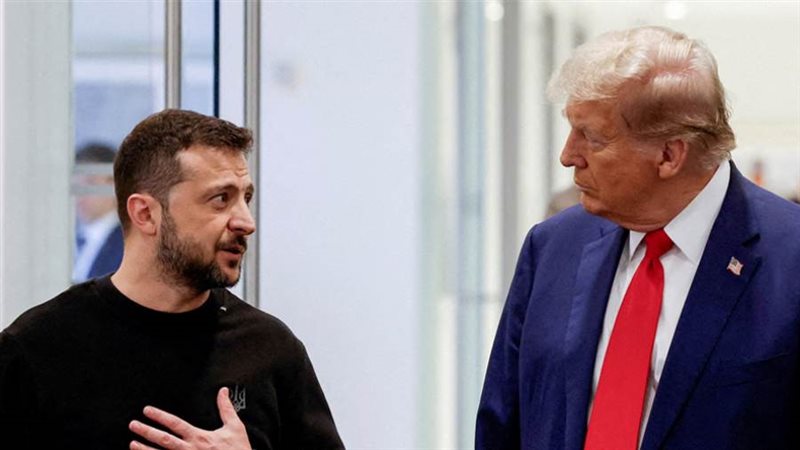 الرئيس الأمريكي دونالد