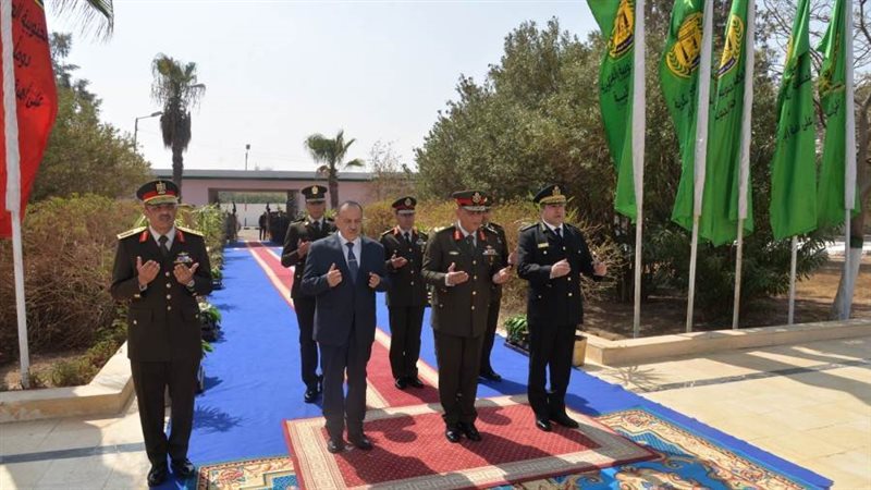 محافظ أسيوط يشارك