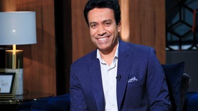 سامح حسين لـ