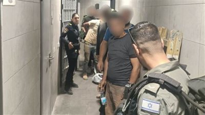 الشرطة الإسرائيلية تعتقل 40 عاملا من الضفة داخل أراضي الـ48
