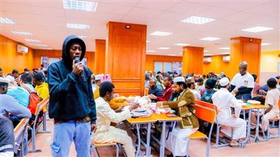 إفطار جماعي لطلاب معهد الأزهر لتعليم اللغة العربية للناطقين بغيرها 