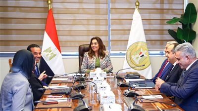 وزيرة التنمية المحلية تتابع مع وفد برنامج الأمم المتحدة للمستوطنات ملفات التعاون المشترك