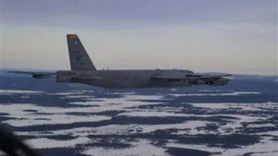 عاجل| لأول مرة.. قاذفة أمريكية ثقيلة تسقط قنبلة GBU-38 حية في السويد