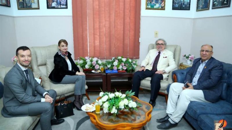 نقيب كتاب مصر الدكتور