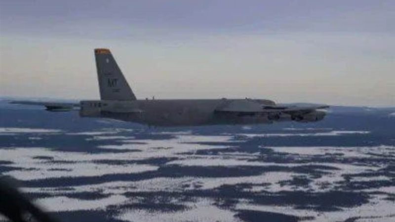 قاذفة أمريكية