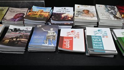 كنوز الكتب وروائع الحرف اليدوية في ليالي رمضان بمسرح السامر