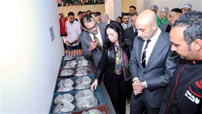 وزيرا التعليم والتضامن يزوران مقر بنك الطعام المصري 