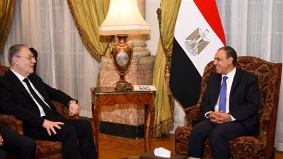 وزير الخارجية يستقبل مساعد سكرتير عام الأمم المتحدة          