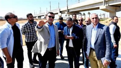 وزير الإسكان يتفقد وحدات المبادرة الرئاسية 