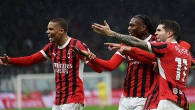 ميلان يتخطى كومو بصعوبة في الكالتشيو