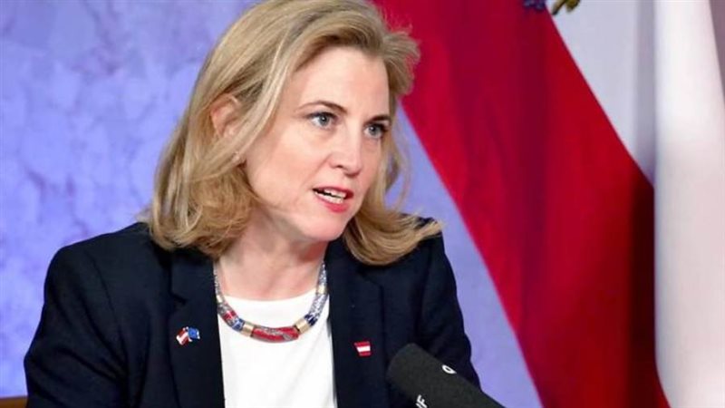 وزيرة الخارجية النمساوية