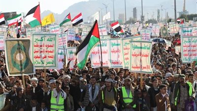 اليمن.. مظاهرات حاشدة في صنعاء دعما لغزة وللتصعيد العسكري ضد الولايات المتحدة