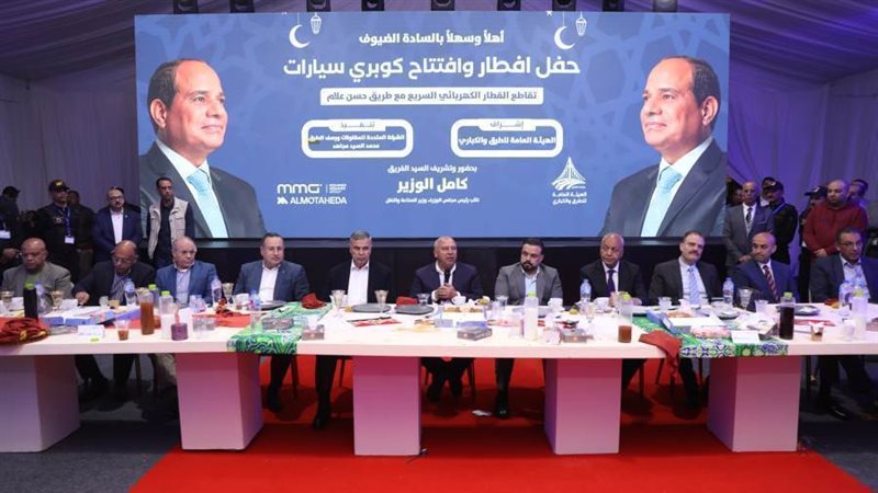 الوزير يتفقد مواقع