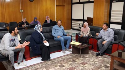 السكرتير العام المساعد لمحافظة الإسماعيلية يناقش الموضوعات المشتركة مع الهيئة العامة لمشروعات التعمير والتنمية الزراعية 