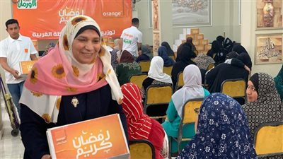  بالصور.. توزيع 350 كرتونة سلع رمضان على أولى بالرعاية في 