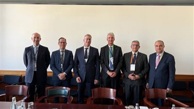 وزير البترول يجري مباحثات مع وزارة الشئون الاقتصادية والعمل المناخي الألمانية لاستغلال طاقات التغيير الفائضة لدى المانيا