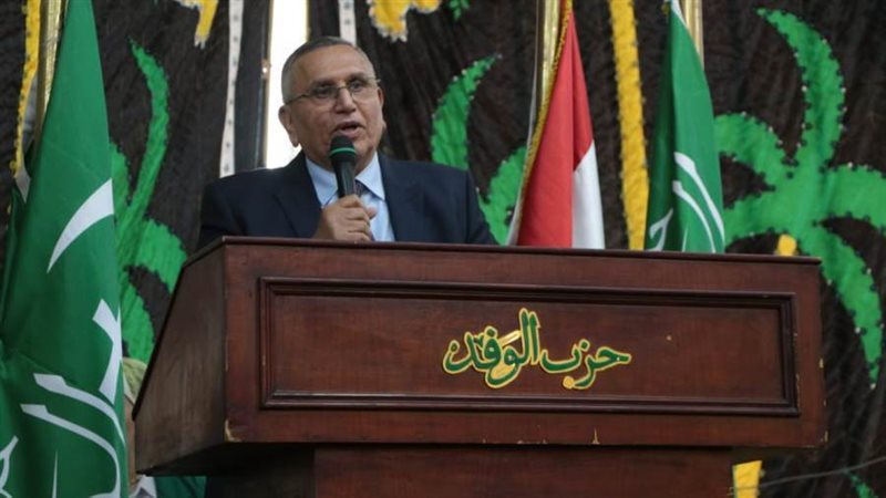 الدكتور عبد السند