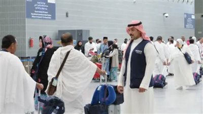 مرور أكثر من 3 ملايين معتمر ومسافر عبر 4 مطارات سعودية في موسم ذروة العمرة   