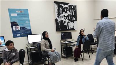 «قصور الثقافة» تطلق المجموعة الـ3 من دورة تكنولوجيا المعلومات بحي الأسمرات