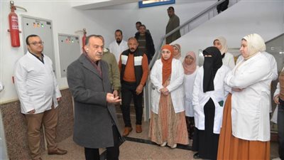 محافظ أسيوط يتفقد المعمل المركزي لمياه الشرب ومحطة مياه الهلالي لمتابعة سير العمل 