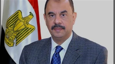 محافظ سوهاج يهنئ الأمهات في يوم عيدهن 