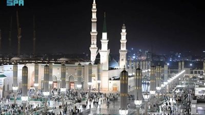 عاجل.. أذان المسجد النبوي بين الماضي والحاضر