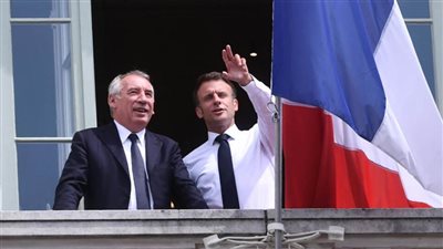 تراجع شعبية رئيس الوزراء الفرنسي في شهر مارس