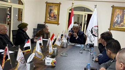أمانة العمال بحزب الجبهة  يناقش رؤيته للارتقاء بالعمال اجتماعيًا وصحيًا وفنيًا واقتصاديًا