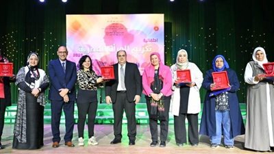 «قصور الثقافة» تكرم رموز العطاء والإبداع النسائي في احتفالية بالسامر 