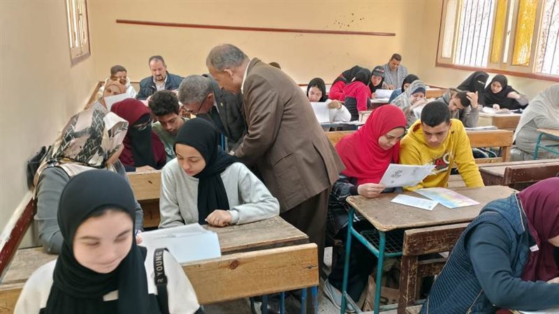 جانب من المتابعة