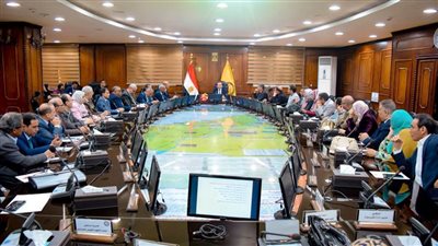 مجلس جامعة بني سويف يهنئ مجلس أمناء الجامعة الأهلية