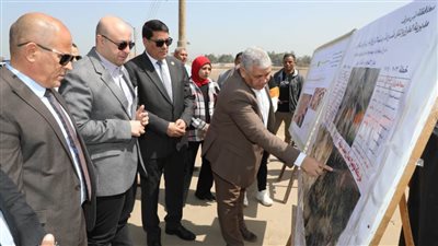 محافظ بني سويف يفتتح توسعة طريق إهناسيا/العواونة ويتابع انتظام الدراسة بالمدارس