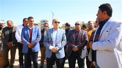 استكمال أعمال رصف كورنيش مصيف بلطيم ضمن مشروعات الخطة الاستثمارية