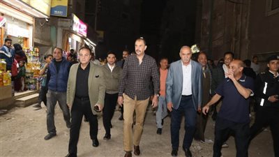 محافظ سوهاج يتفقد مستجدات أعمال رصف وتجميل منطقة إيديال والسوق القديم بمدينة ناصر