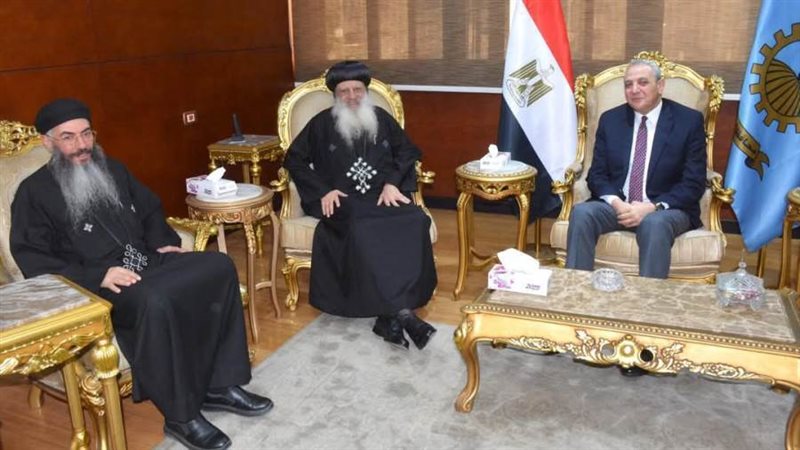 محافظ الغربية خلال