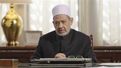 شيخ الأزهر يعزي البابا تواضروس في وفاة الأنبا باخوميوس