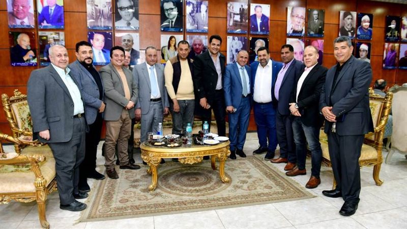 استقبال المهنئين