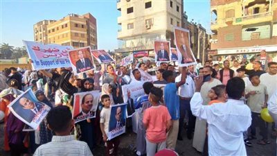 مسيرة تضامنية مع قرارات الرئيس السيسي لرفض تهجير أهالي غزة بأسوان 