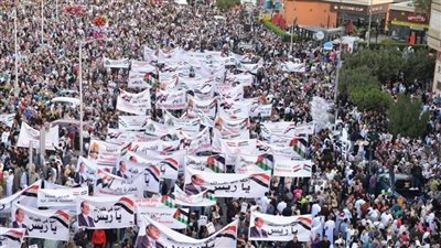 باشات: الحشود الشعبية «بعد العيد» رسالة للعالم بوحدة الصف المصري ضد مخطط التهجير