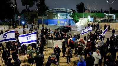 مستوطنون يهاجمون مقر الأونروا بالقدس