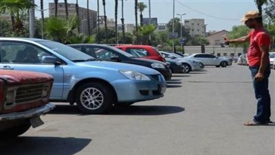 حقيقة تداول تضرر بعض الأهالي بالقاهرة من انتشار ظاهرة منادي السيارات بالشوارع 