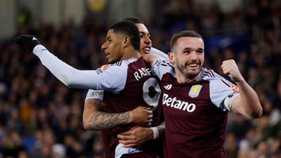 أستون فيلا يكتسح برايتون بثلاثية نظيفة ويخطف المركز السابع بالبريميرليج