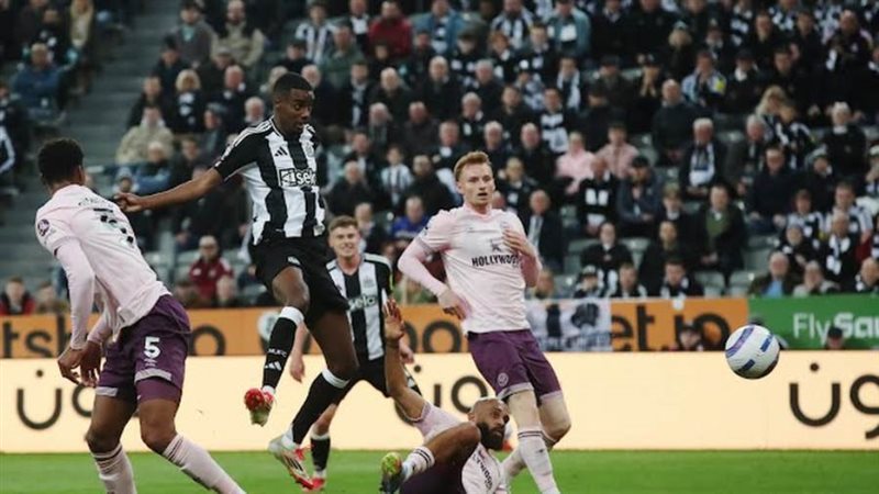 نيوكاسل أمام برينتفورد