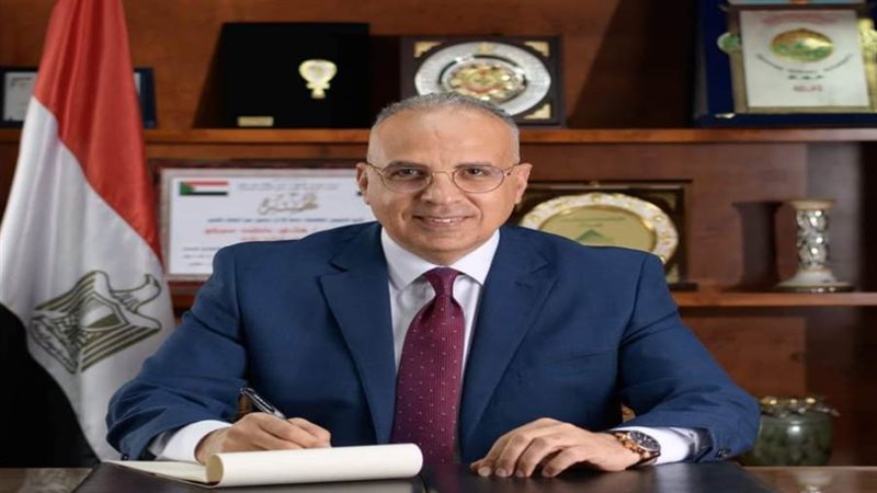 السيد الأستاذ الدكتور