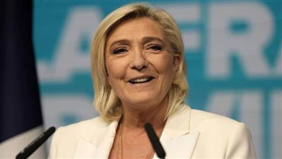  استطلاع: نصف الفرنسيين يأملون في رؤية لوبان مرشحة في الانتخابات الرئاسية