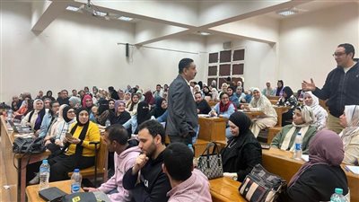 بدء الدراسة بالفصل الدراسي الثاني بمركز جامعة القاهرة للتعليم المدمج