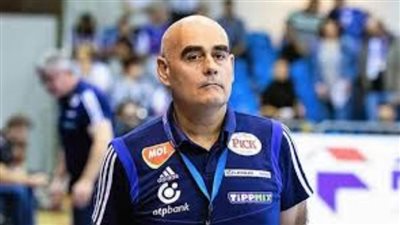 عاجل.. بعد رحيله عن منتخب اليد كارلوس باستور على رادار الأهلي