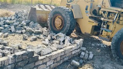 محافظ الإسماعيلية يتابع مجهودات الوحدات المحلية في التصدي لمخالفات البناء والتعدي على الأراضي الزراعية